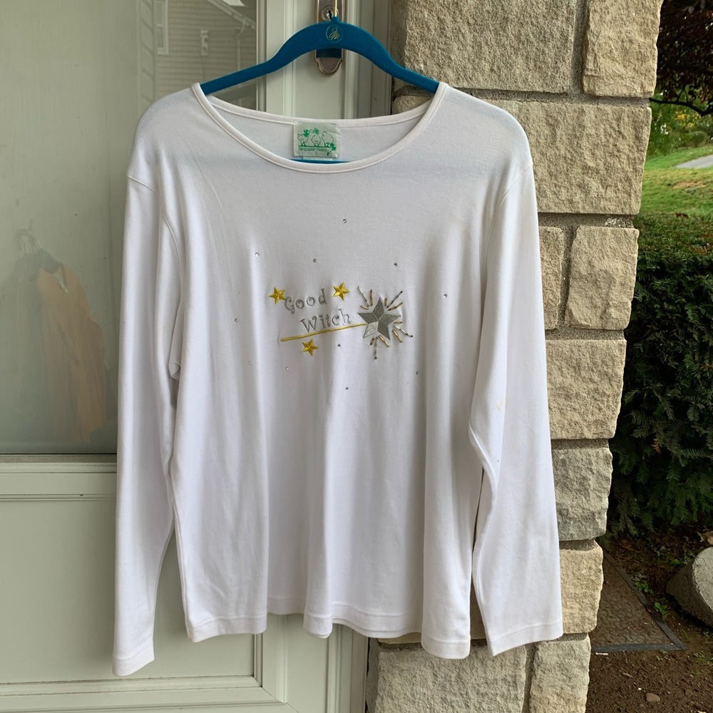 Quacker Factory Good Witch Long Sleeve Tee-White
